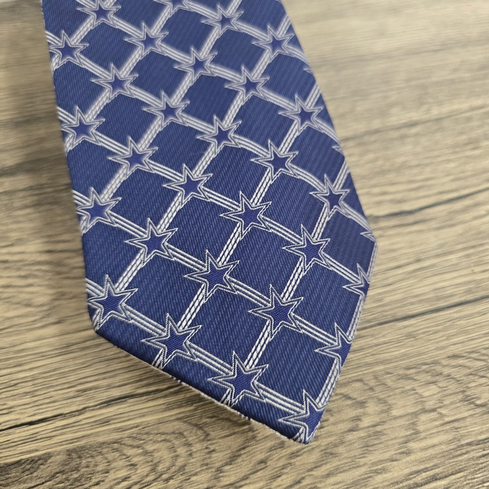 Dallas Cowboys Reversible Tie 57" Long 3 3/4" Wide 100%‎ Silk NFL Blue White